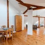 Apartamento Spacious Near National Theatre